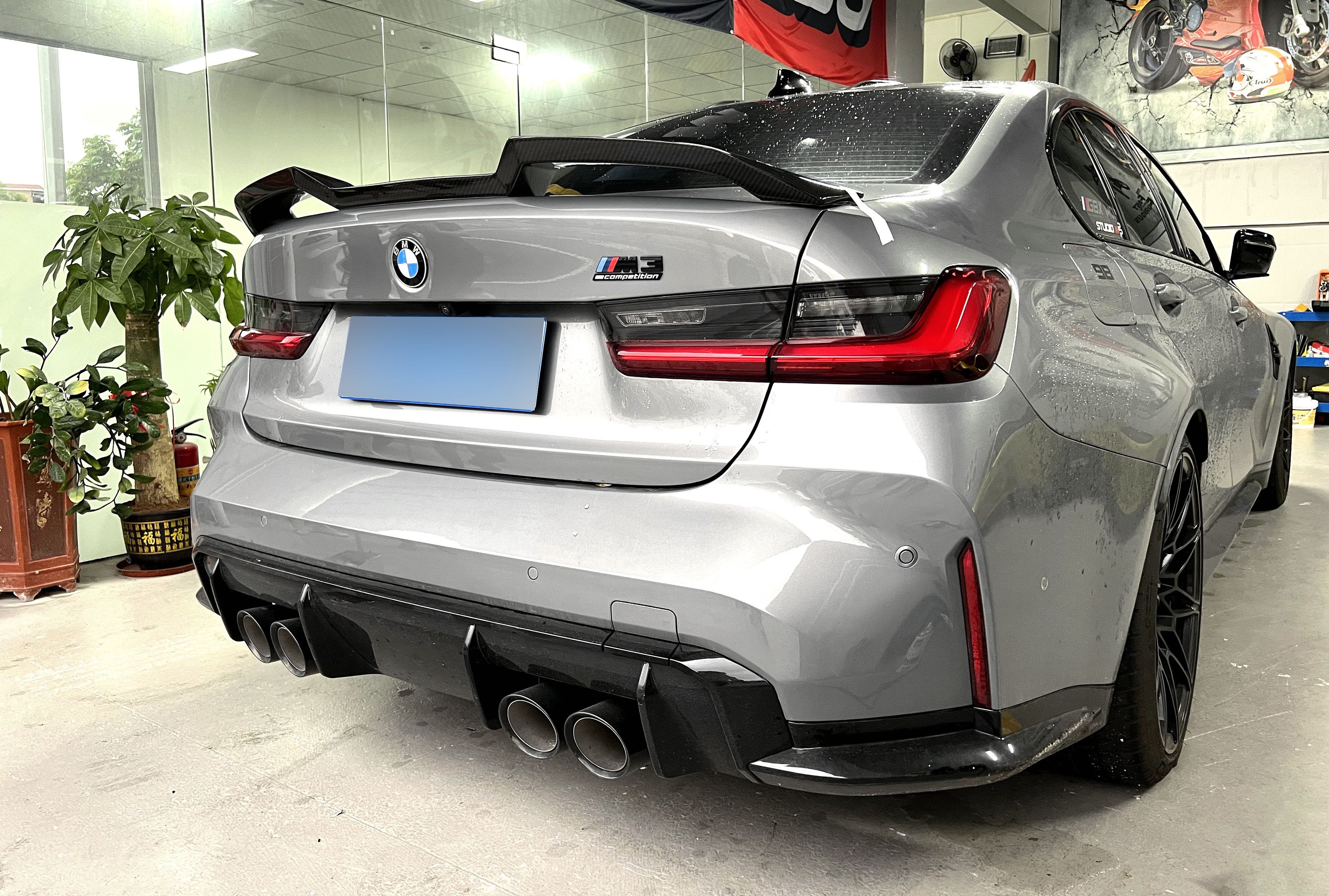 BMW M3/M4 CARBON V STYLE SPOILER (G20/G28/G80/G22/G82)