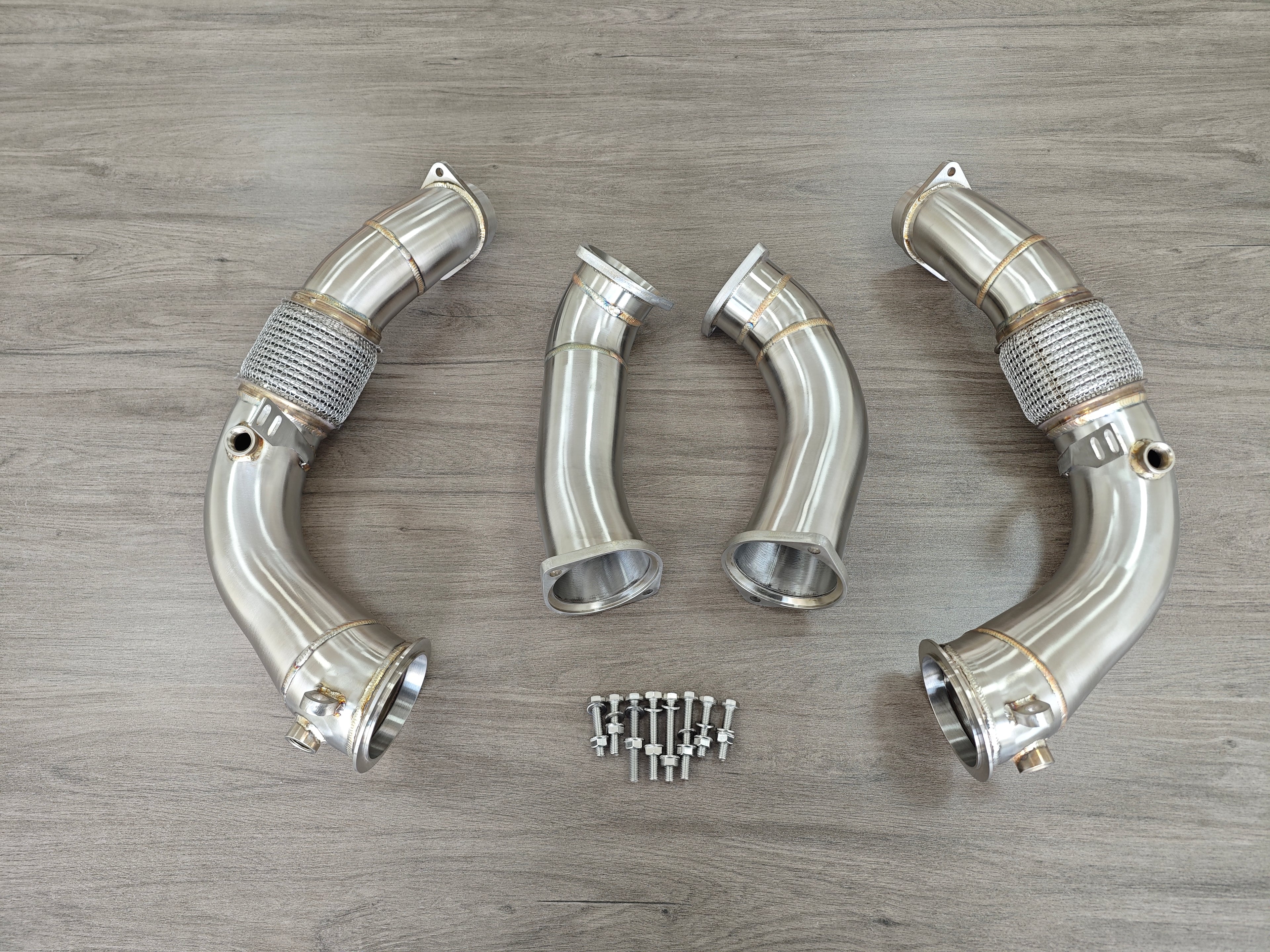 WestRacing Downpipes S63R 2018 – 2023 BMW M5 & M8 F90 F91 F92 F93